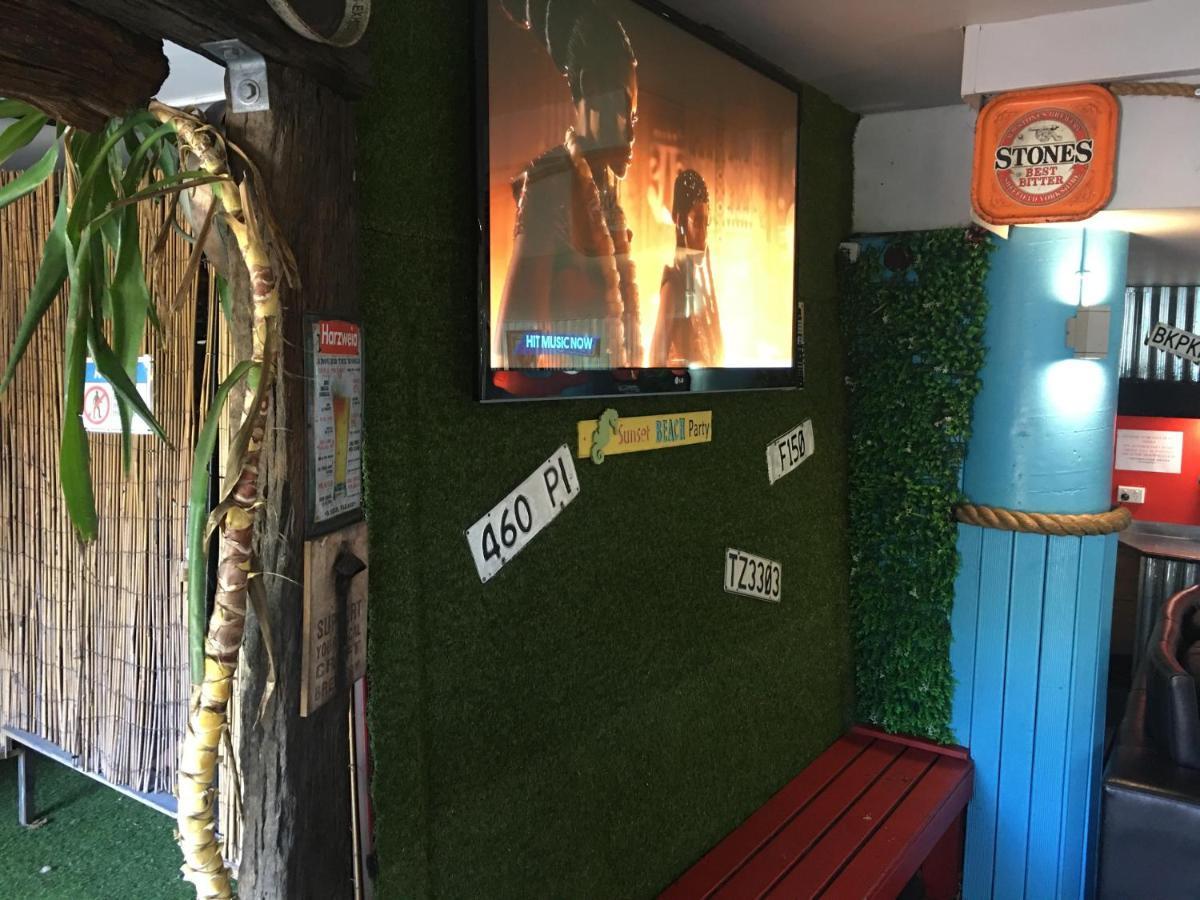 Grafton Backpackers Pansiyon Auckland Dış mekan fotoğraf