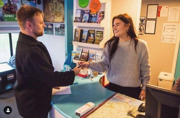 Grafton Backpackers Pansiyon Auckland Dış mekan fotoğraf